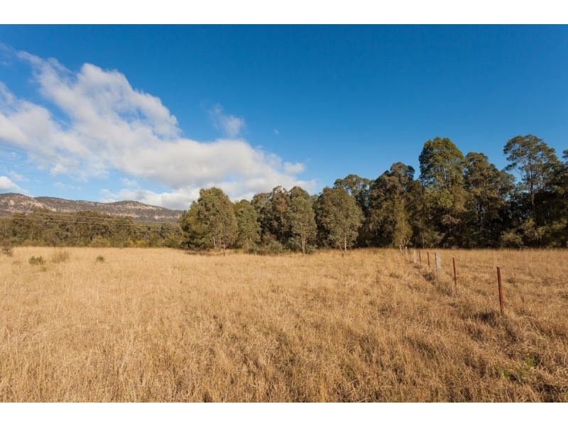 22 Spring Harvest Close, Pokolbin NSW 2320