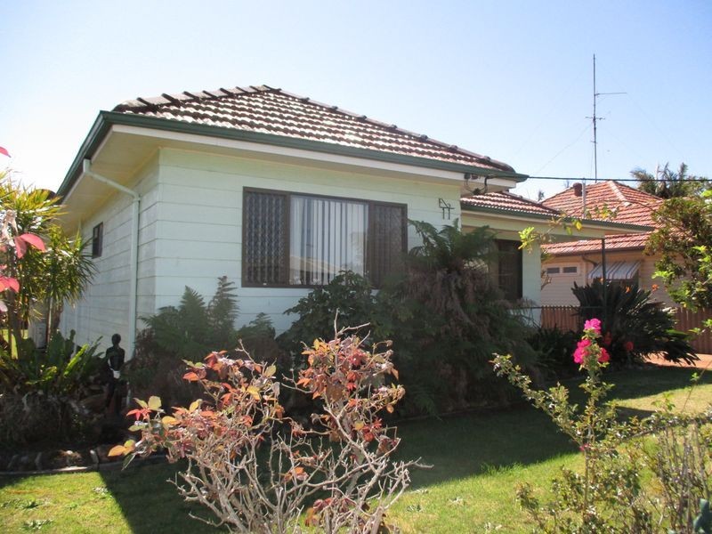 11 Guest Street, Cessnock NSW 2325