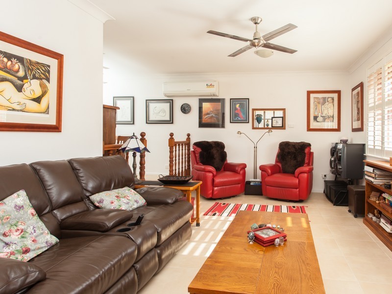 8 Neilly Street, Kurri Kurri NSW 2327