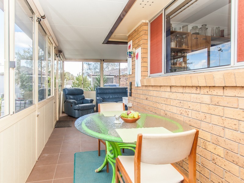 8 Neilly Street, Kurri Kurri NSW 2327