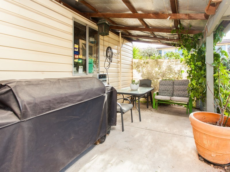 8 Neilly Street, Kurri Kurri NSW 2327