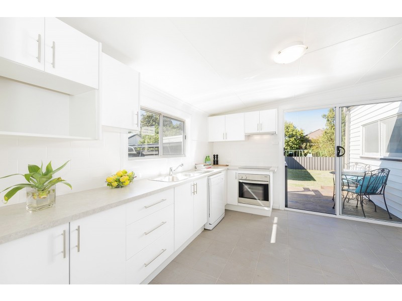 19 Barrett Avenue, Cessnock NSW 2325