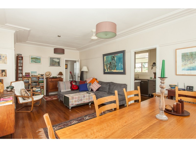 10 Lambert Street, Cessnock NSW 2325