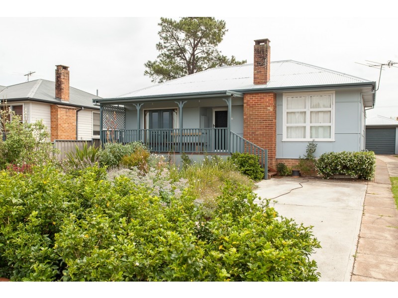 10 Lambert Street, Cessnock NSW 2325