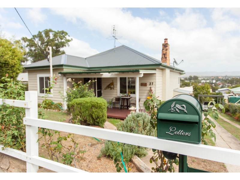 27 Gallagher Street, Cessnock NSW 2325
