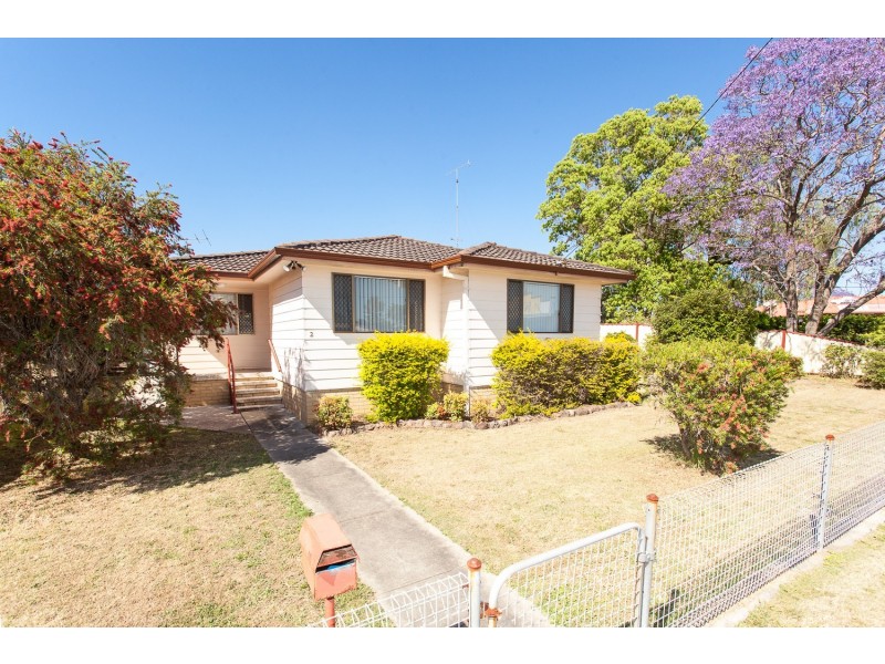 2 West Avenue, Cessnock NSW 2325