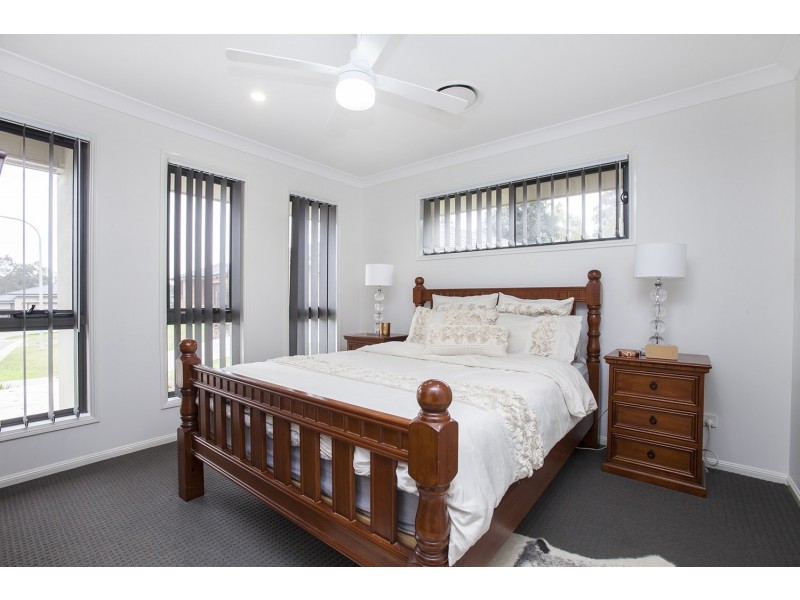 4 Mason Place, North Rothbury NSW 2335