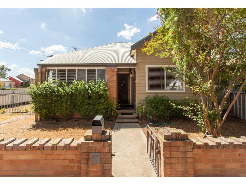 9 Condon Avenue, Cessnock NSW 2325