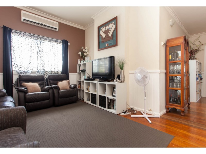9 Condon Avenue, Cessnock NSW 2325