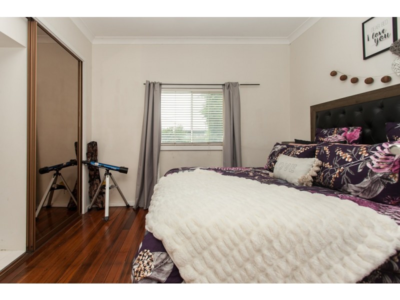 76 Wollombi Road, Cessnock NSW 2325