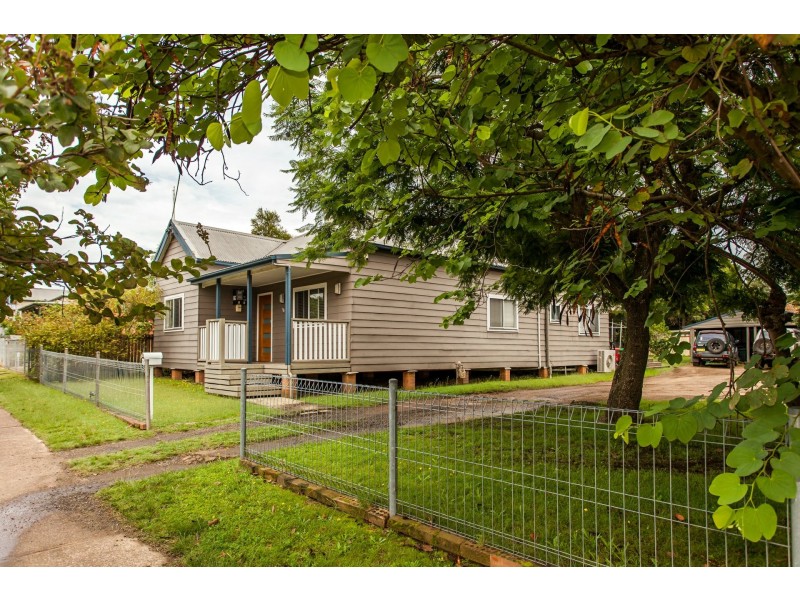 76 Wollombi Road, Cessnock NSW 2325