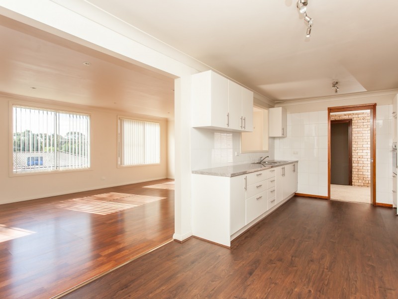 38 Evatt Street, Pelaw Main NSW 2327