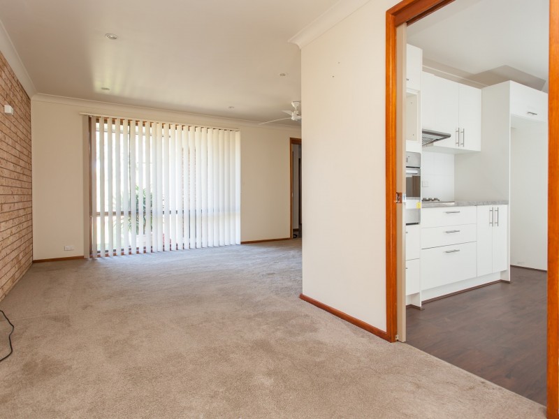 38 Evatt Street, Pelaw Main NSW 2327