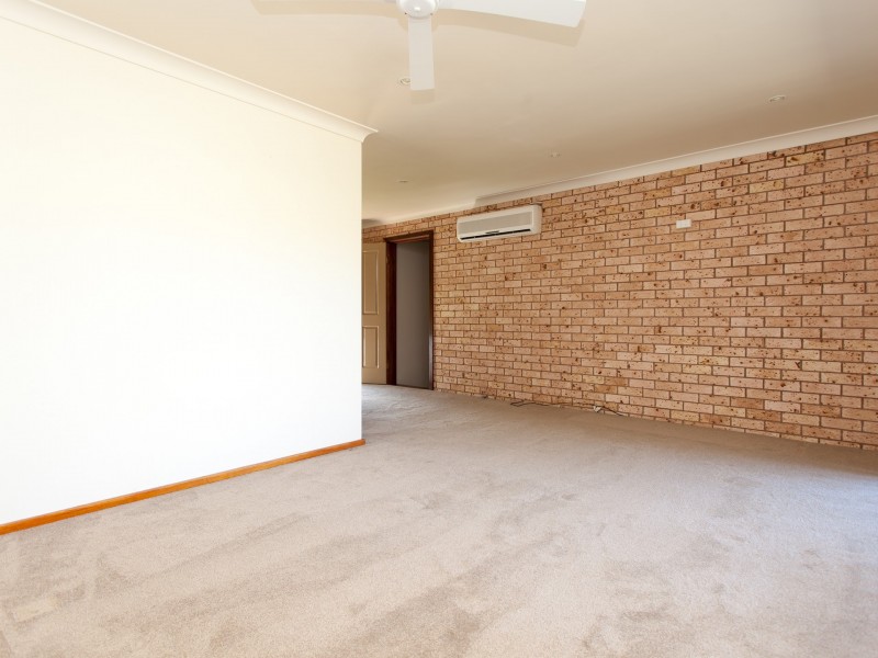 38 Evatt Street, Pelaw Main NSW 2327