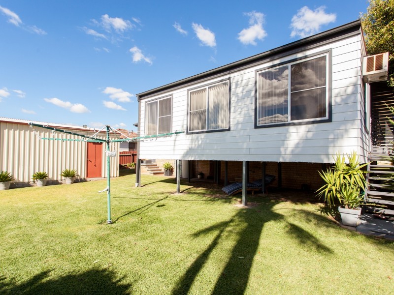 38 Evatt Street, Pelaw Main NSW 2327