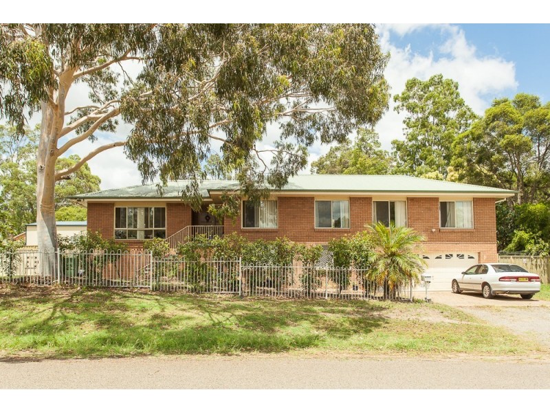 32 Thomas Street, North Rothbury NSW 2335