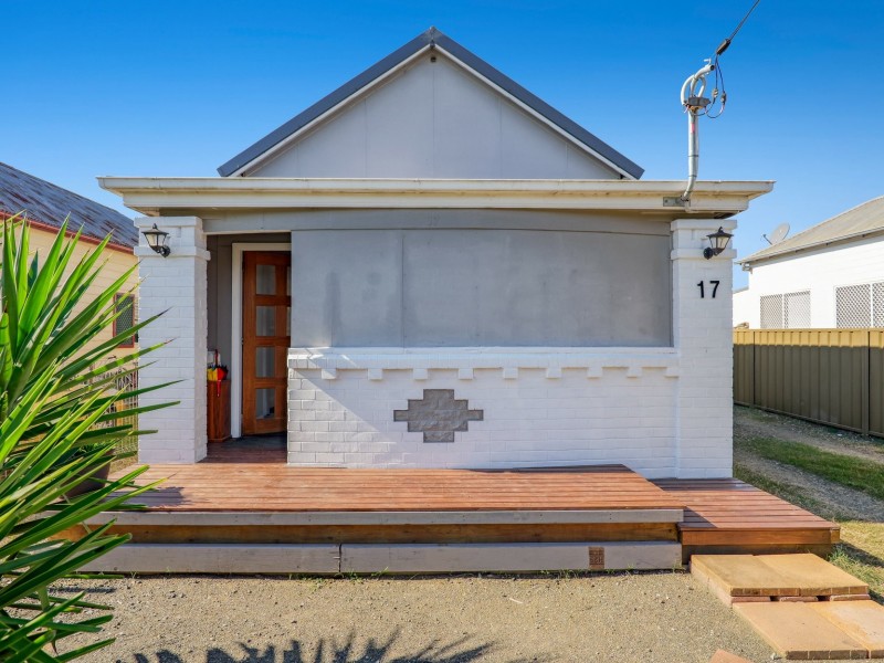 17 Hall Street, Weston NSW 2326