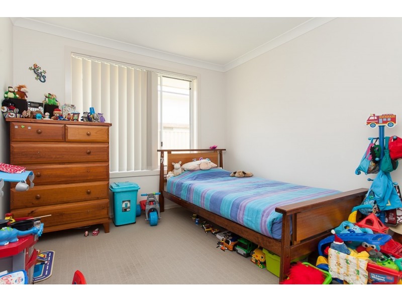 16 Chablis Drive, Cessnock NSW 2325