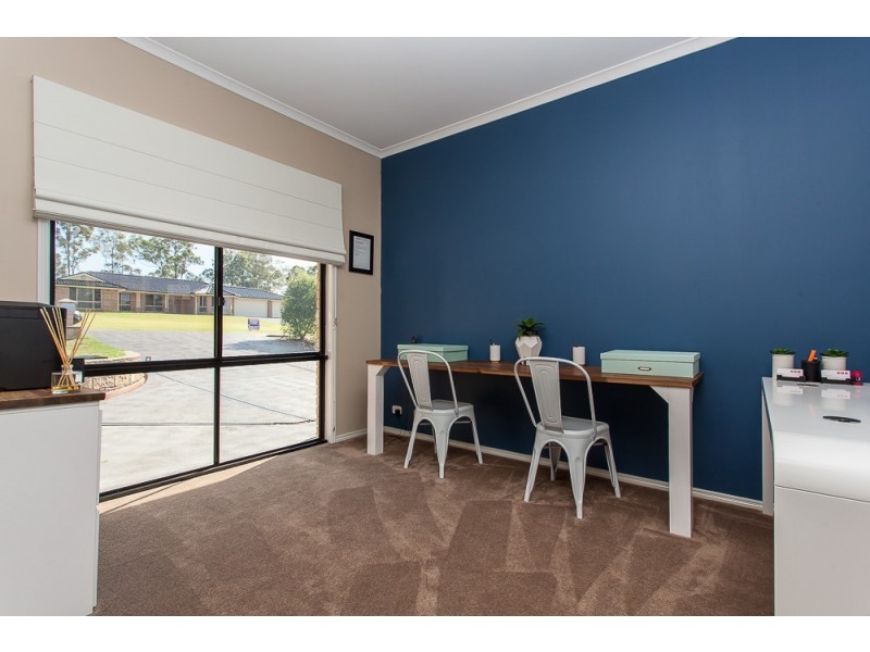 6 Kookaburra Close, Weston NSW 2326