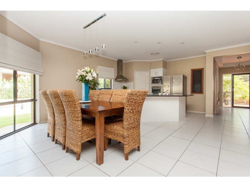 6 Kookaburra Close, Weston NSW 2326