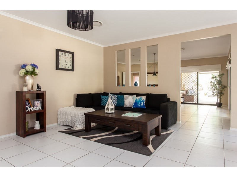 6 Kookaburra Close, Weston NSW 2326