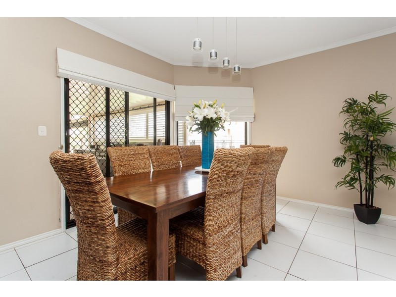 6 Kookaburra Close, Weston NSW 2326