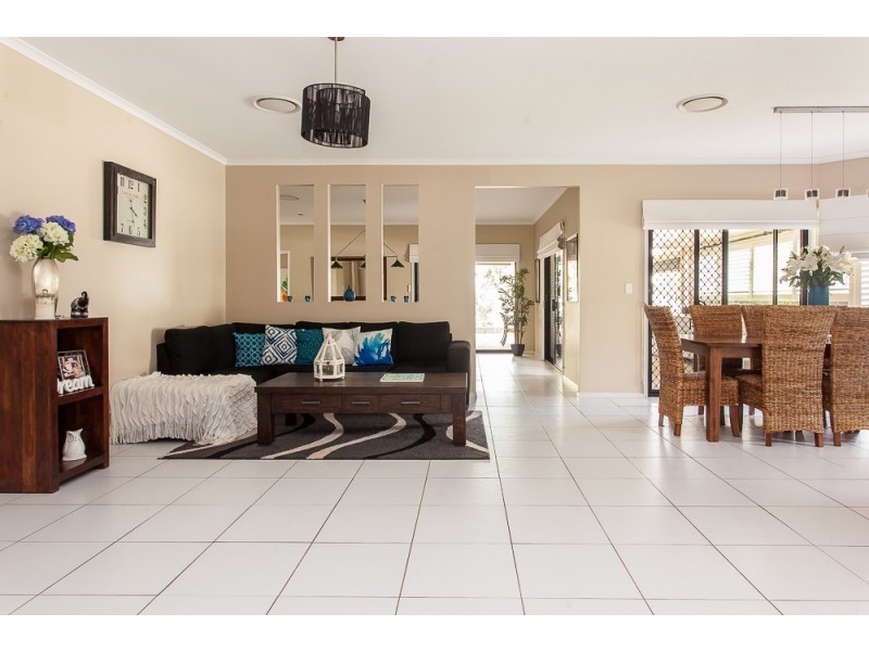 6 Kookaburra Close, Weston NSW 2326