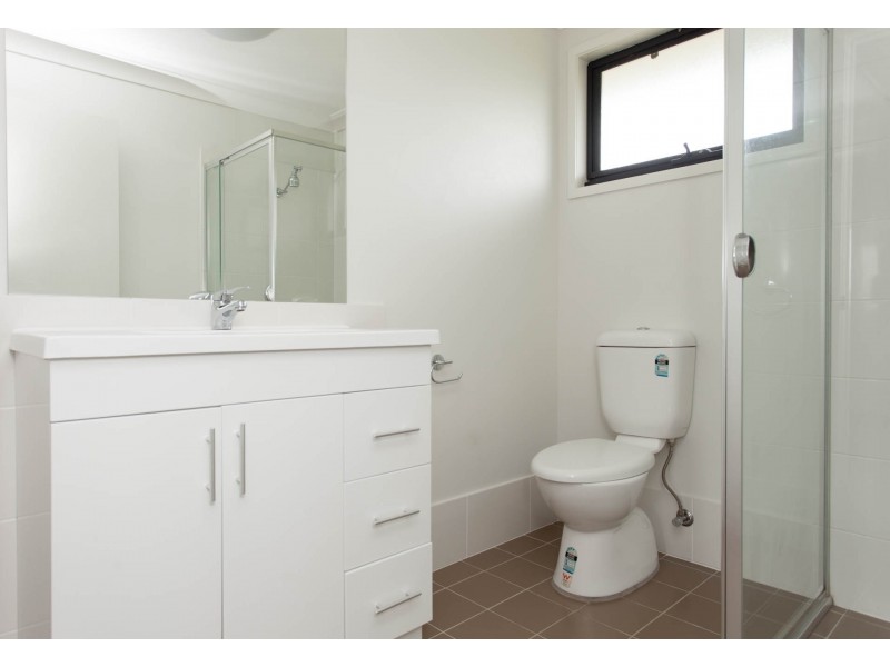 11/5 Stonebridge Drive, Cessnock NSW 2325