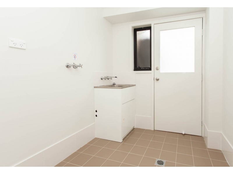 11/5 Stonebridge Drive, Cessnock NSW 2325