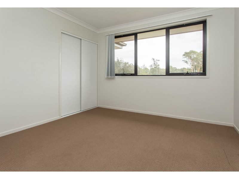 11/5 Stonebridge Drive, Cessnock NSW 2325