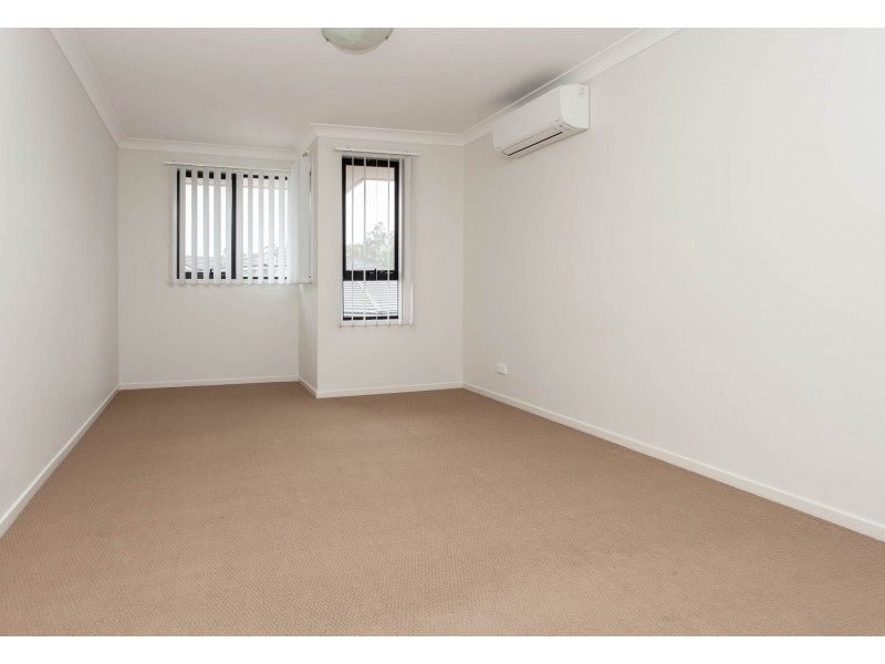 11/5 Stonebridge Drive, Cessnock NSW 2325