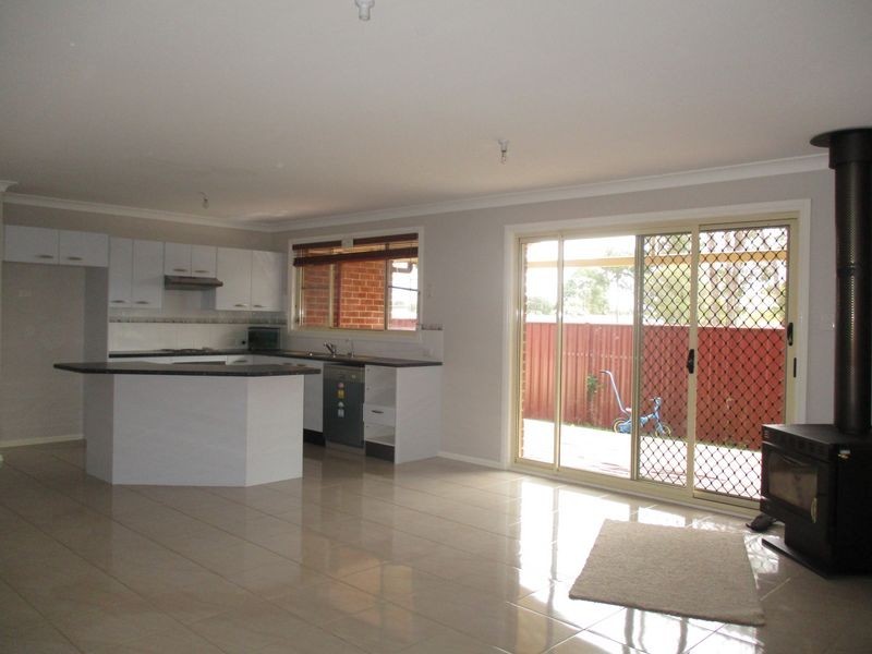 52 Hospital Road, Weston NSW 2326