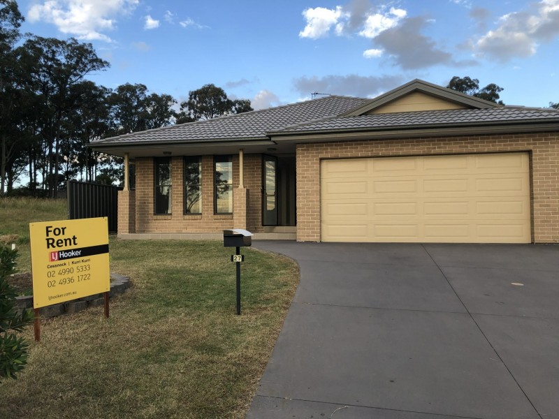 27 Taminga Road, Cliftleigh NSW 2321