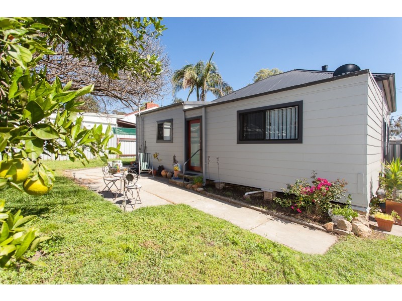 3 Gordan Ave, Cessnock NSW 2325