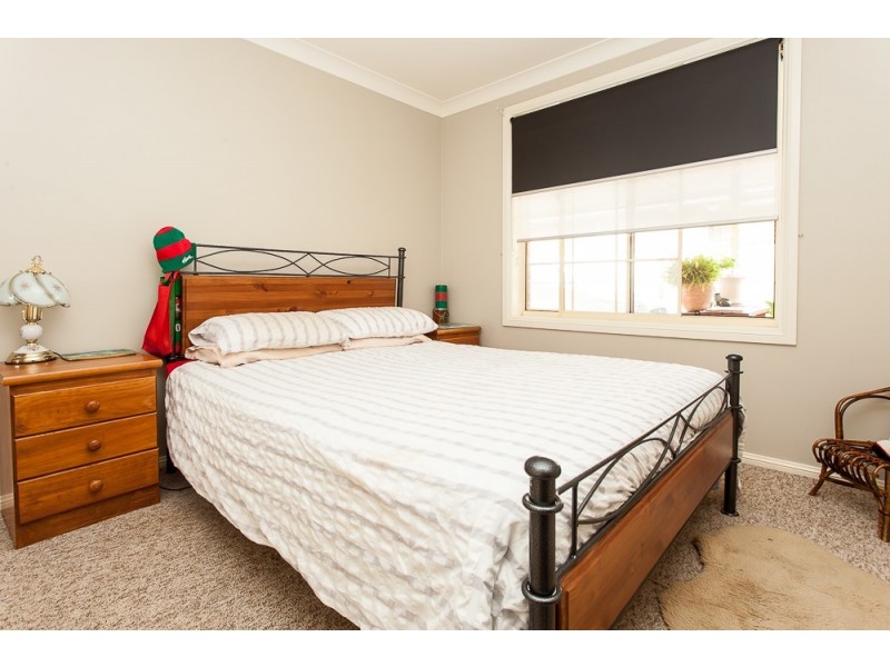 2/37 Alexander Street, Cessnock NSW 2325