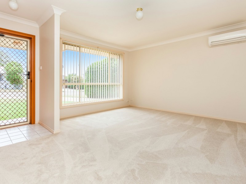 1a Foster Street, Cessnock NSW 2325