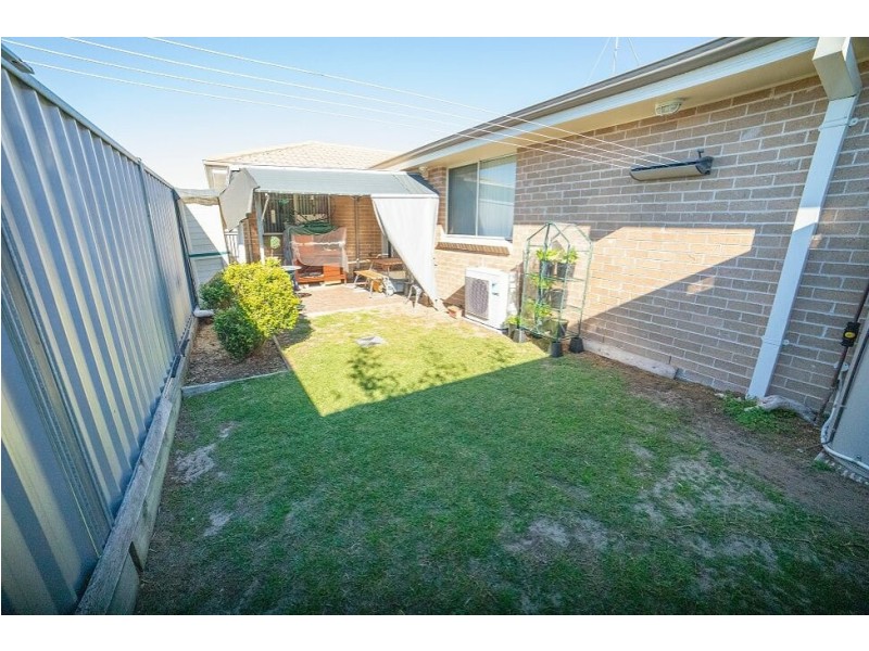1-2/8a Third Street, Cessnock NSW 2325