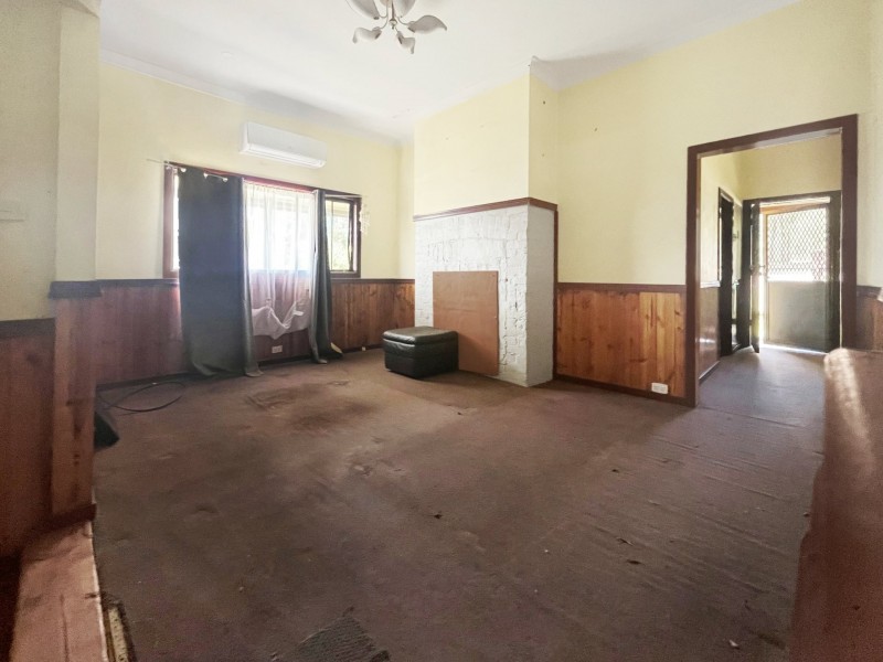 135 Cessnock Road, Abermain NSW 2326