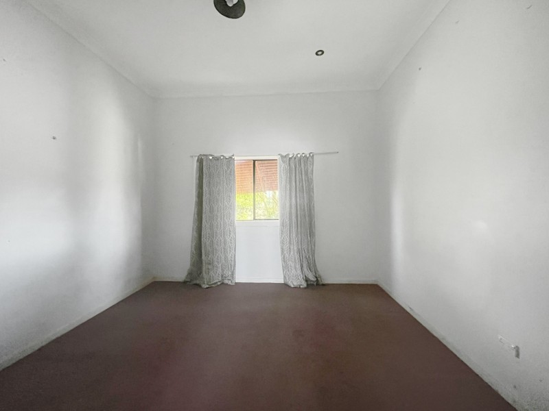 135 Cessnock Road, Abermain NSW 2326