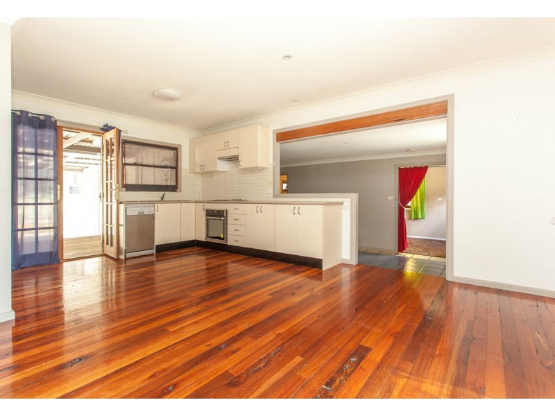 29 Ellalong Road, Pelton NSW 2325