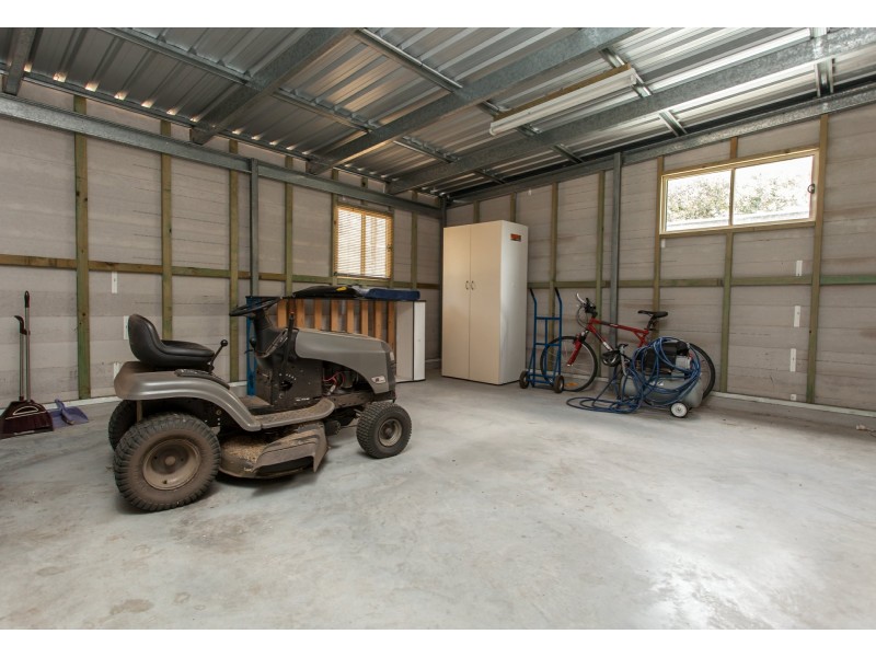 29 Ellalong Road, Pelton NSW 2325