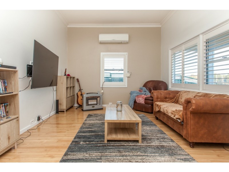 36 Vernon Street, Cessnock NSW 2325