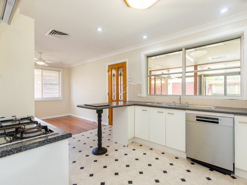 58 Mitchell Avenue, Kurri Kurri NSW 2327