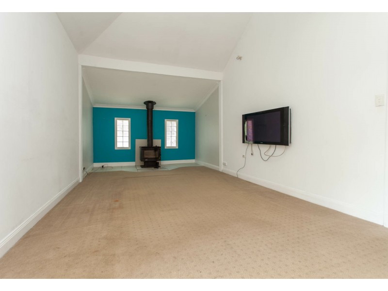 126 Rawson Street, Aberdare NSW 2325