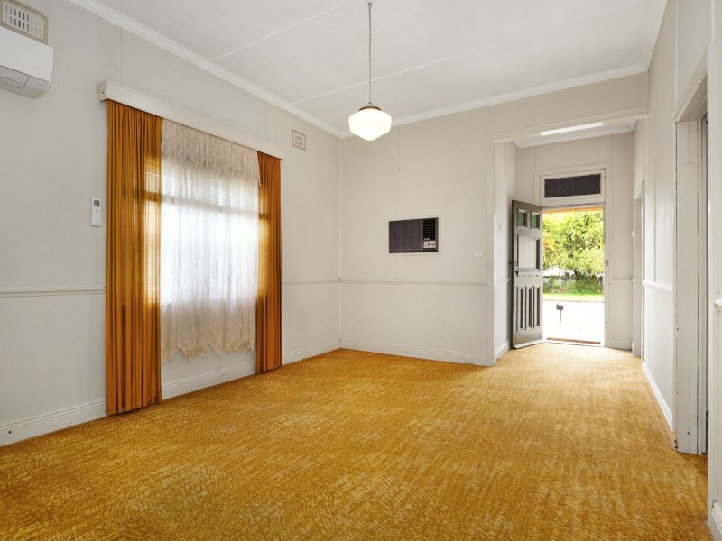 14 Boomerang Street, Cessnock NSW 2325