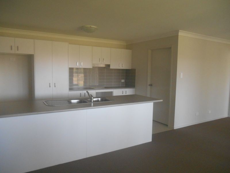48 Stonebridge Drive, Cessnock NSW 2325