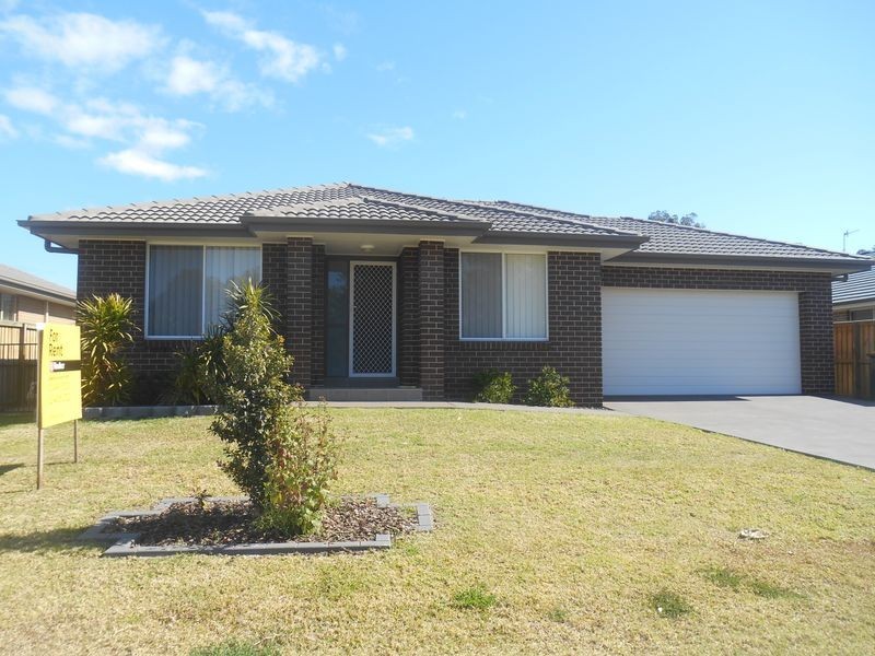 21 Stonebridge Dr, Cessnock NSW 2325