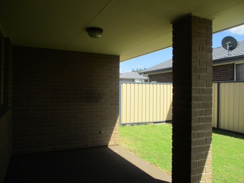 10 Tempranillo Dr, Cessnock NSW 2325