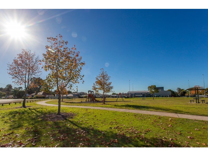 3/11 Maclean Street, Cessnock NSW 2325