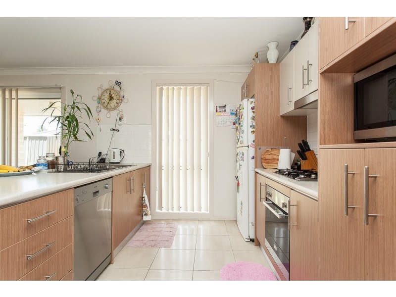 16 Chablis Drive, Cessnock NSW 2325